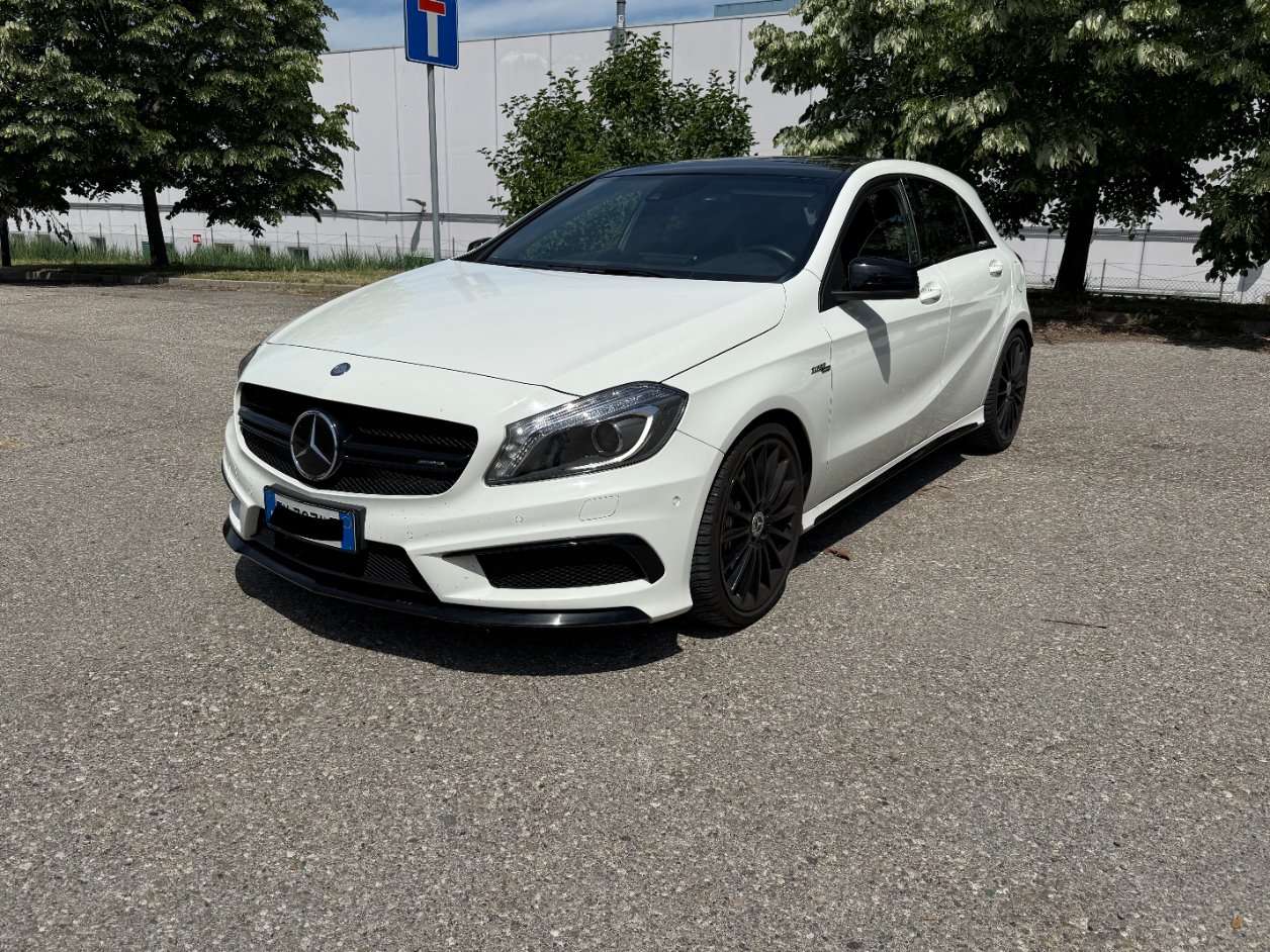 Mercedes-Benz A 45 AMG