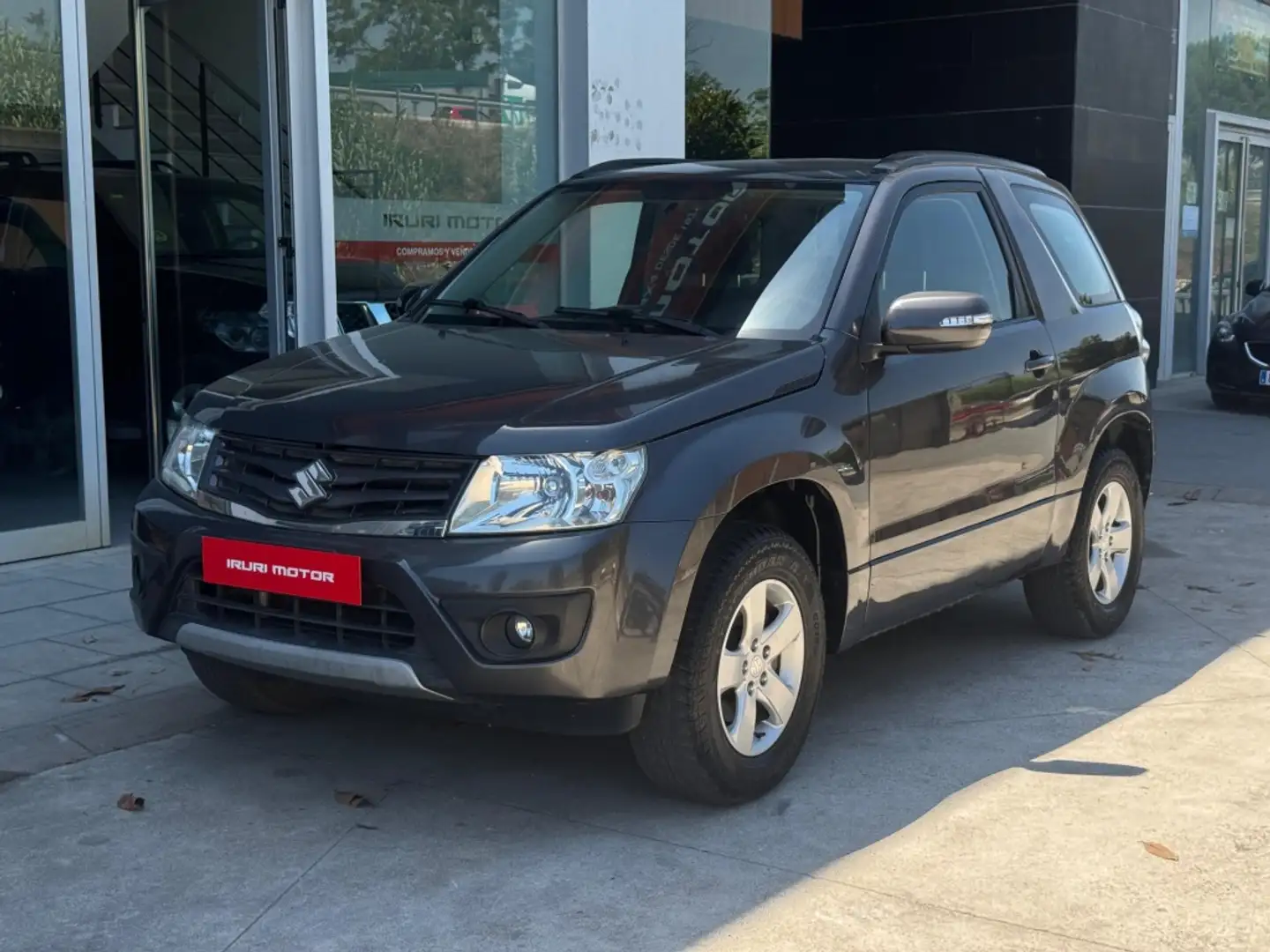 Suzuki Grand Vitara 1.6 JX City Gris - 2