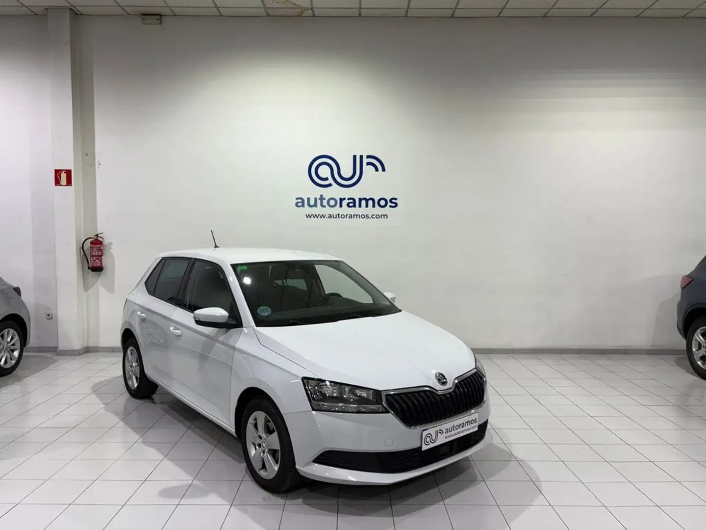 Skoda Fabia 1.0 MPI Active 55kW Weiß - 1