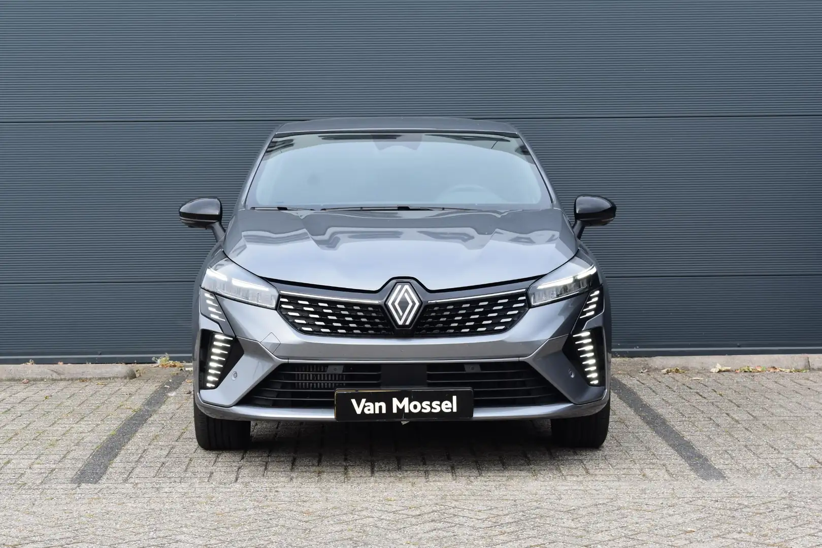 Renault Clio 1.0 TCe ECO-G Techno 100PK | Navigatie | Stoel- en Grijs - 2