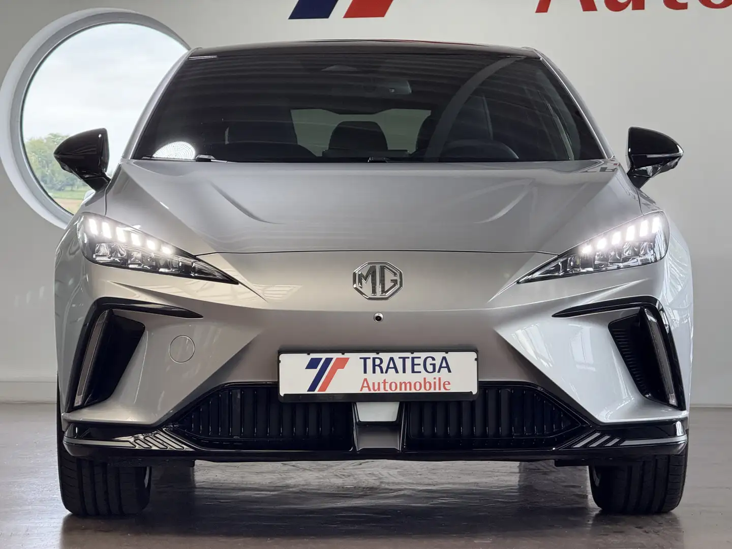 MG MG4 XPOWER 64KWh 435PS Allrad 360° ACC TW Wärmep Silber - 2