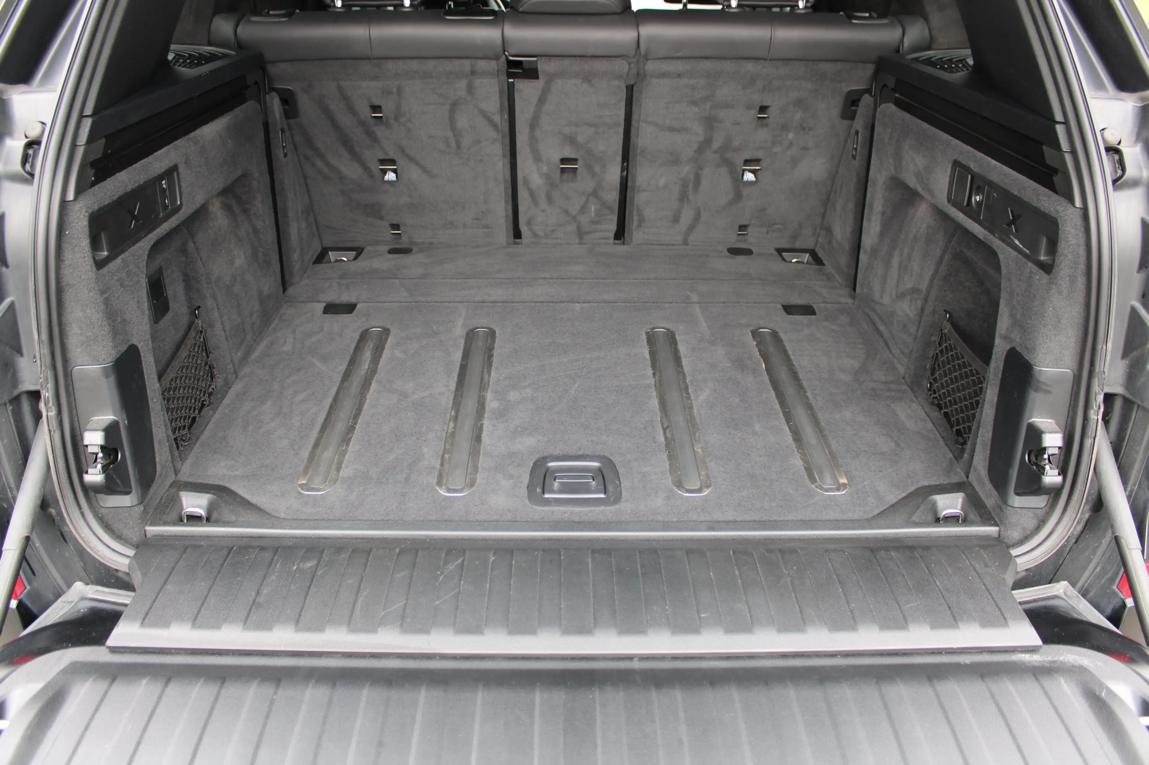 BMW X5 xDrive40d (2 — photo 13