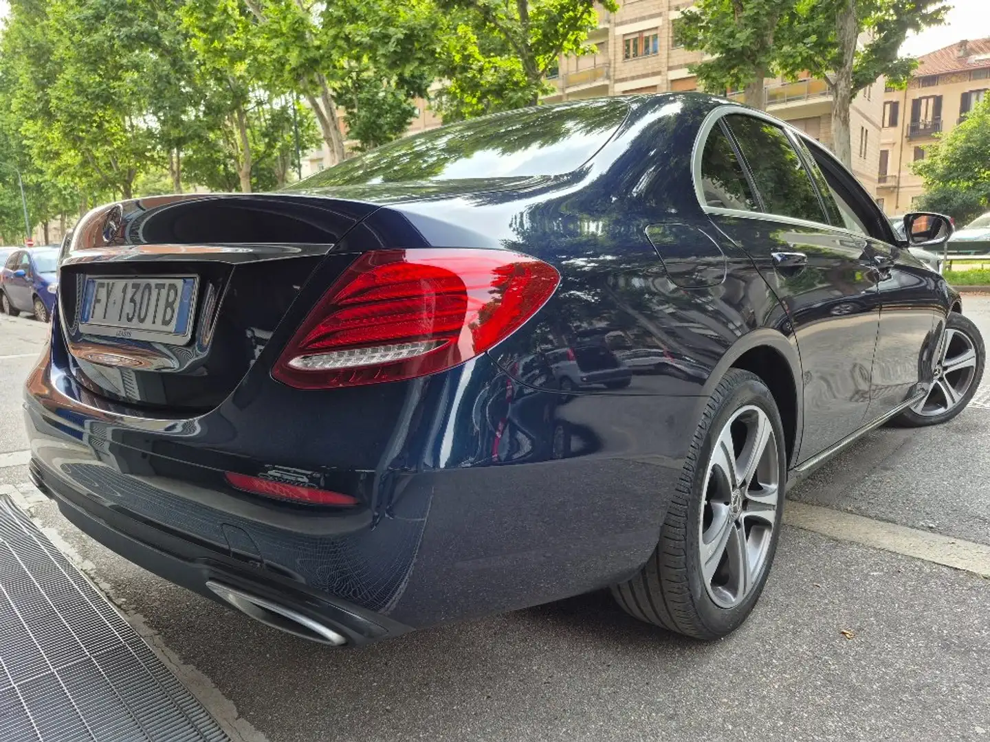 Mercedes-Benz E 220 E 220 d Business Sport auto, 37.000km!!! Azul - 2