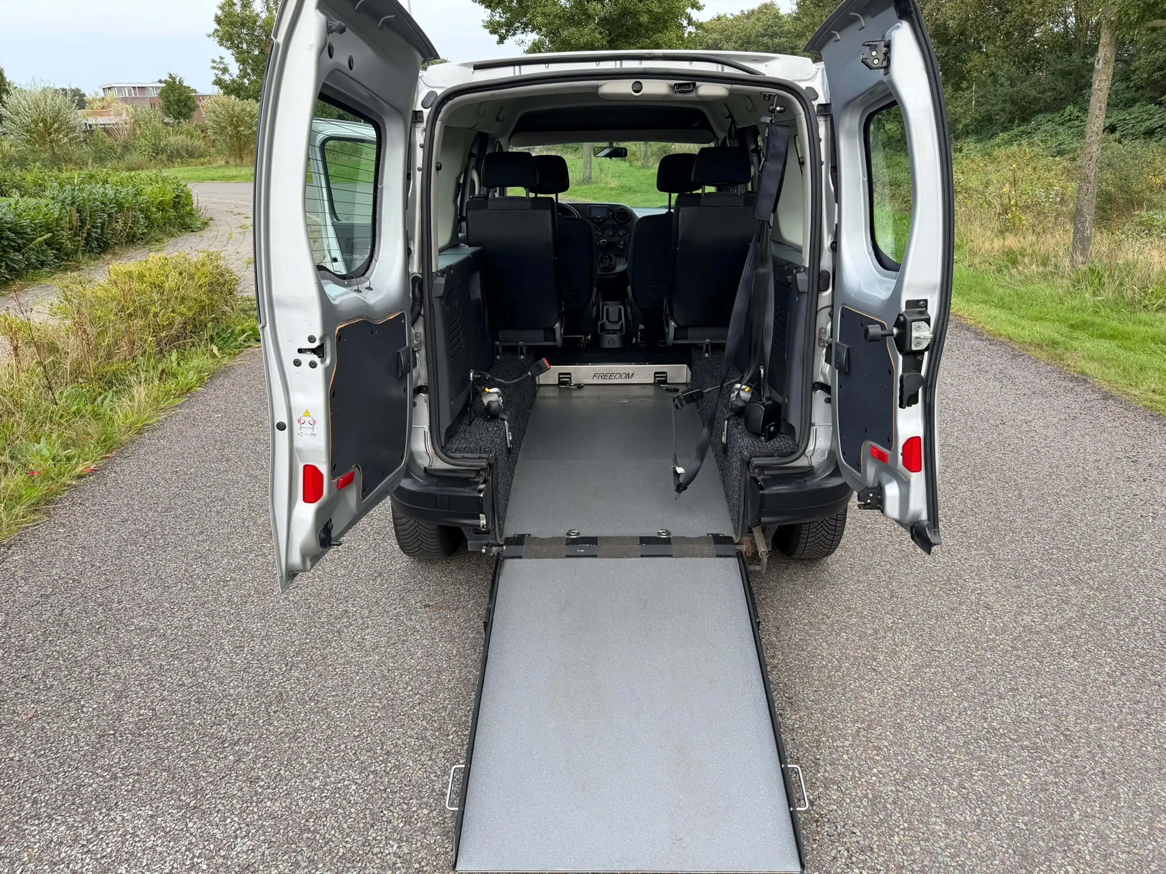 Mercedes-Benz Citan 111 CDI Trend XL Rolstoel — photo 10