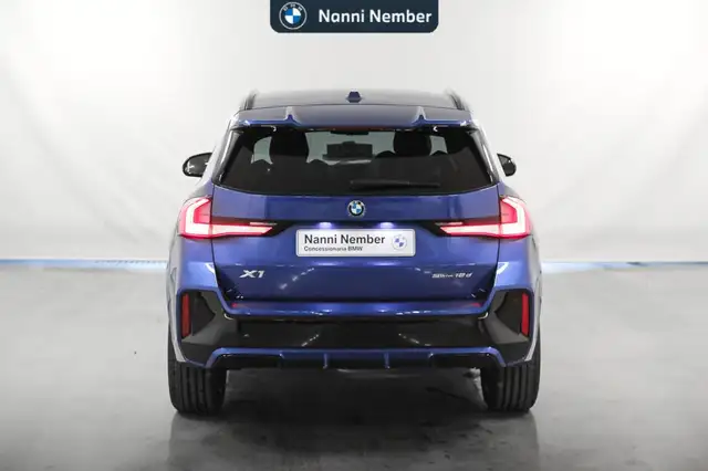 BMW X1 view 4