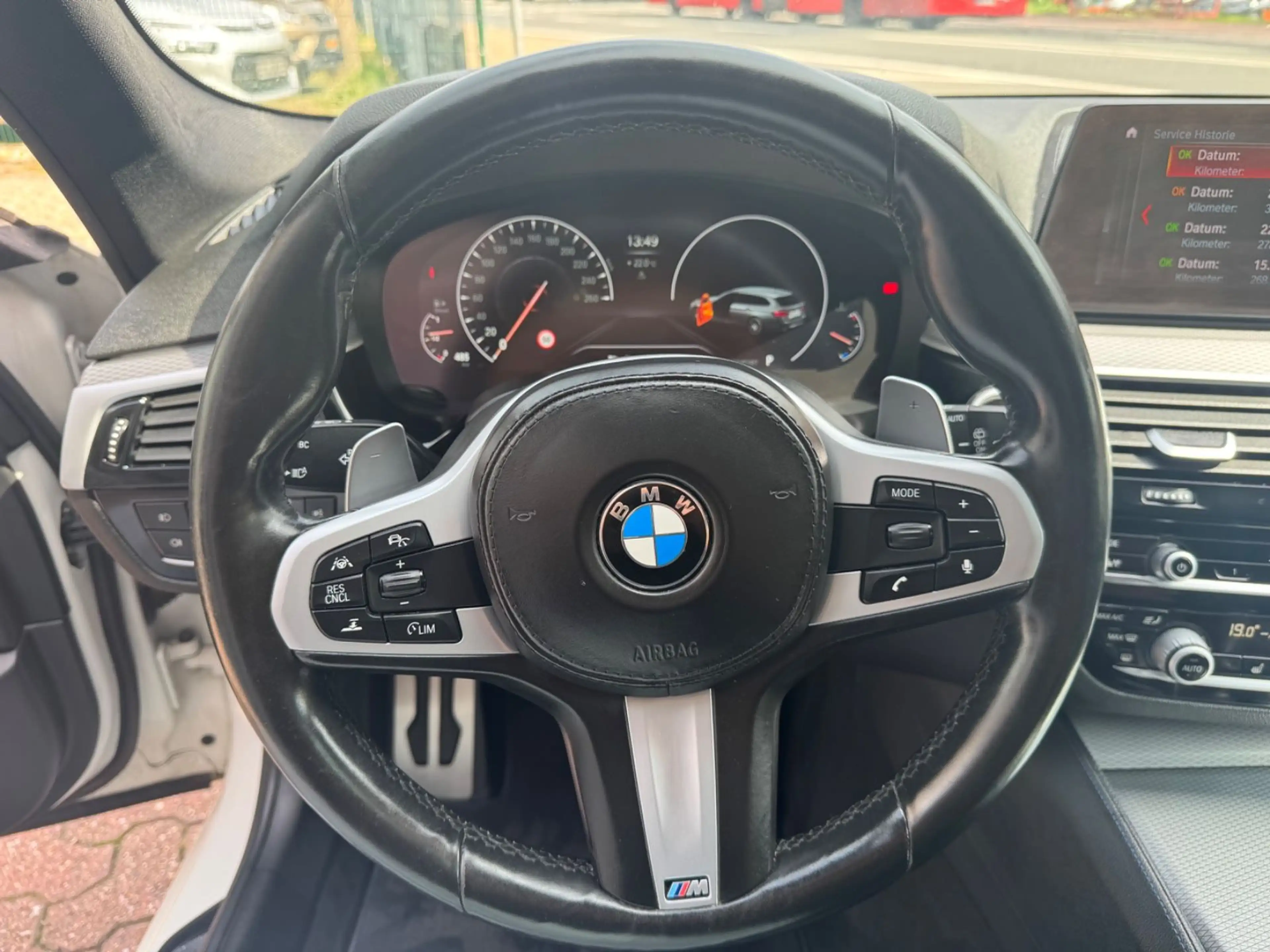BMW 540 d xDrive M Sport/360°KAMERA/HUD/NAVI/KEYLESS — photo 8