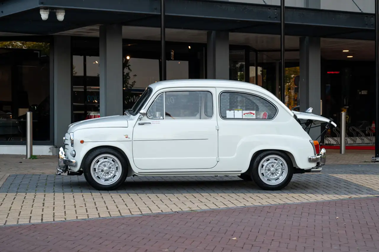 Abarth 850 TC Nürburgring, foto 2