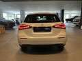 Mercedes-Benz A 180 d Weiß - thumbnail 3