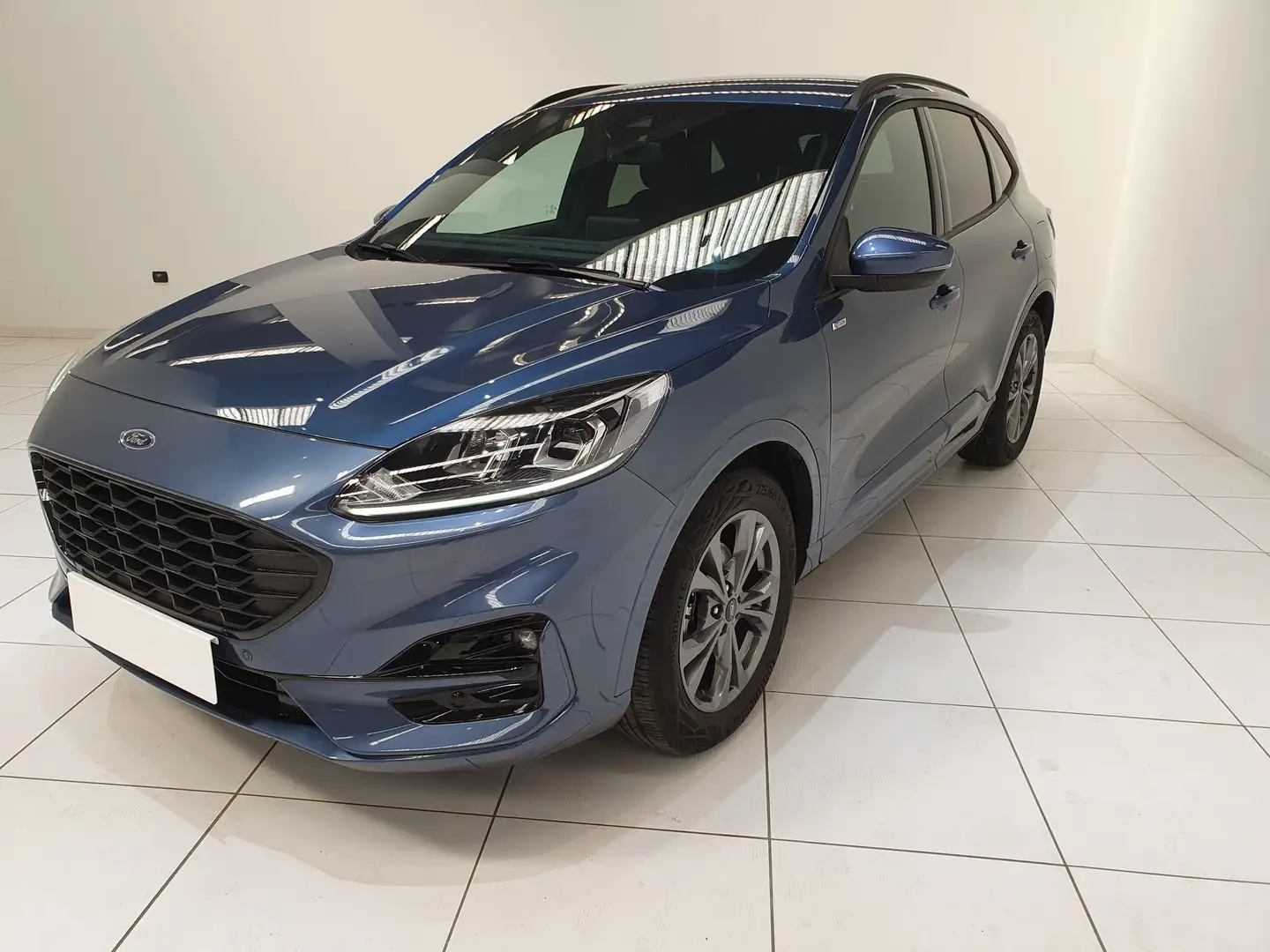 Ford Kuga 1.5 EcoBoost 150 CV 2WD ST-Line Bianco - 1