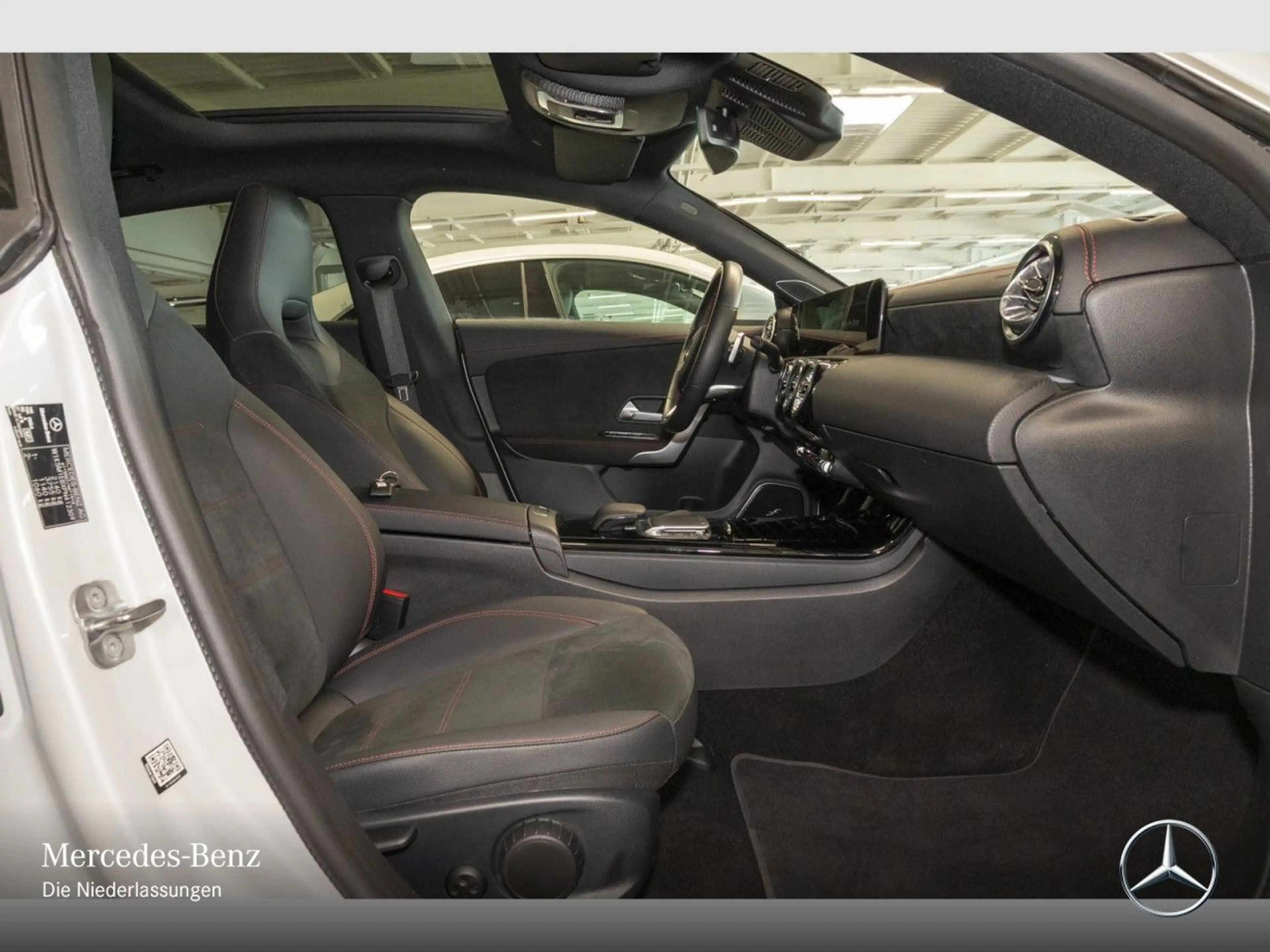 Mercedes-Benz CLA 220 d AMG+PANO+360°+AHK+MULTIBEAM+BURMESTER — photo 6
