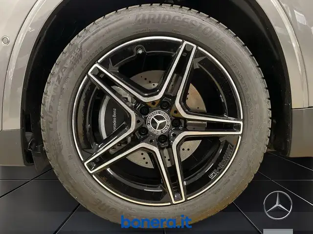 Mercedes-Benz Gla Class view 12