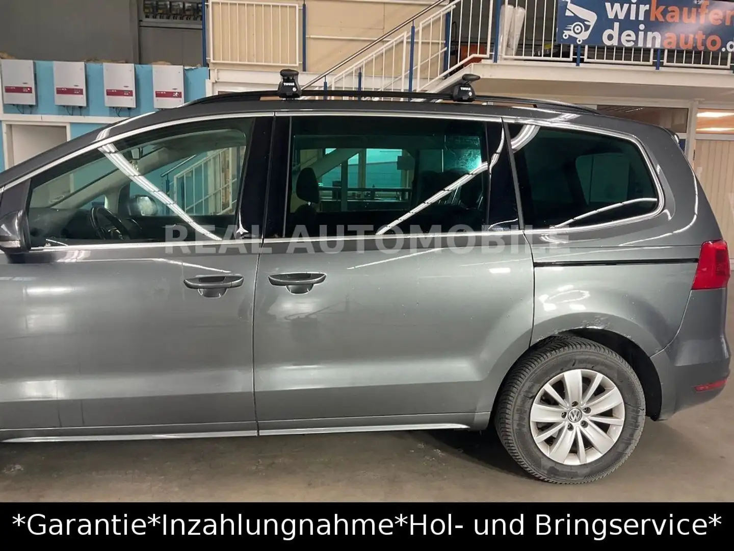 Volkswagen Sharan 2.0 TDI Comfortline BMT 7 SITZE*1.HAND*SH Gris - 2