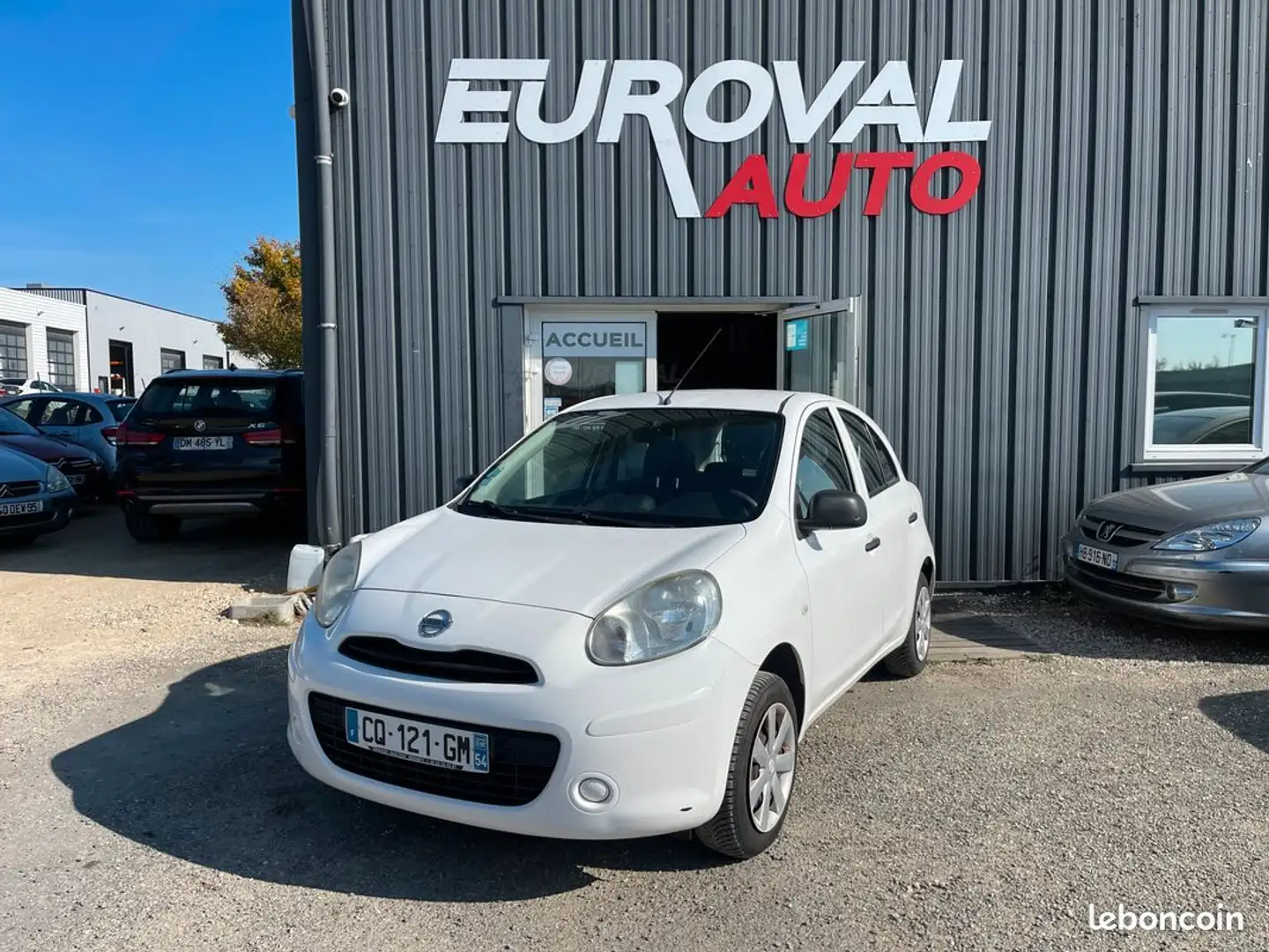 Nissan Micra 1.2 80ch pure drive 5p Blanc - 1