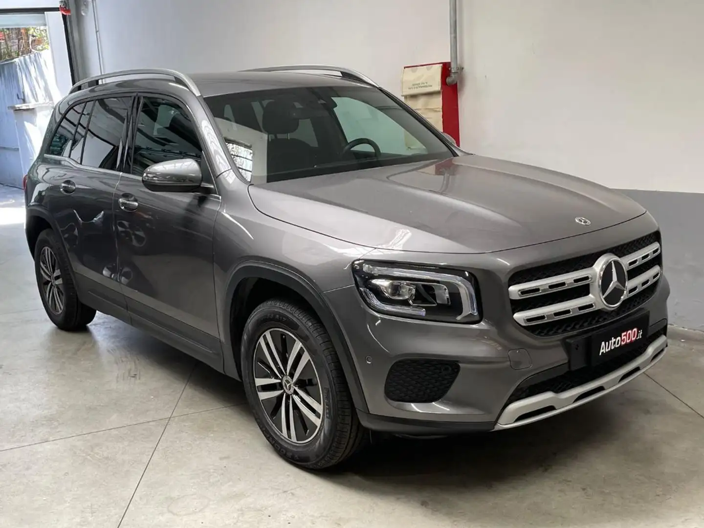 Mercedes-Benz GLB 180 d Automatic Business Grigio - 2
