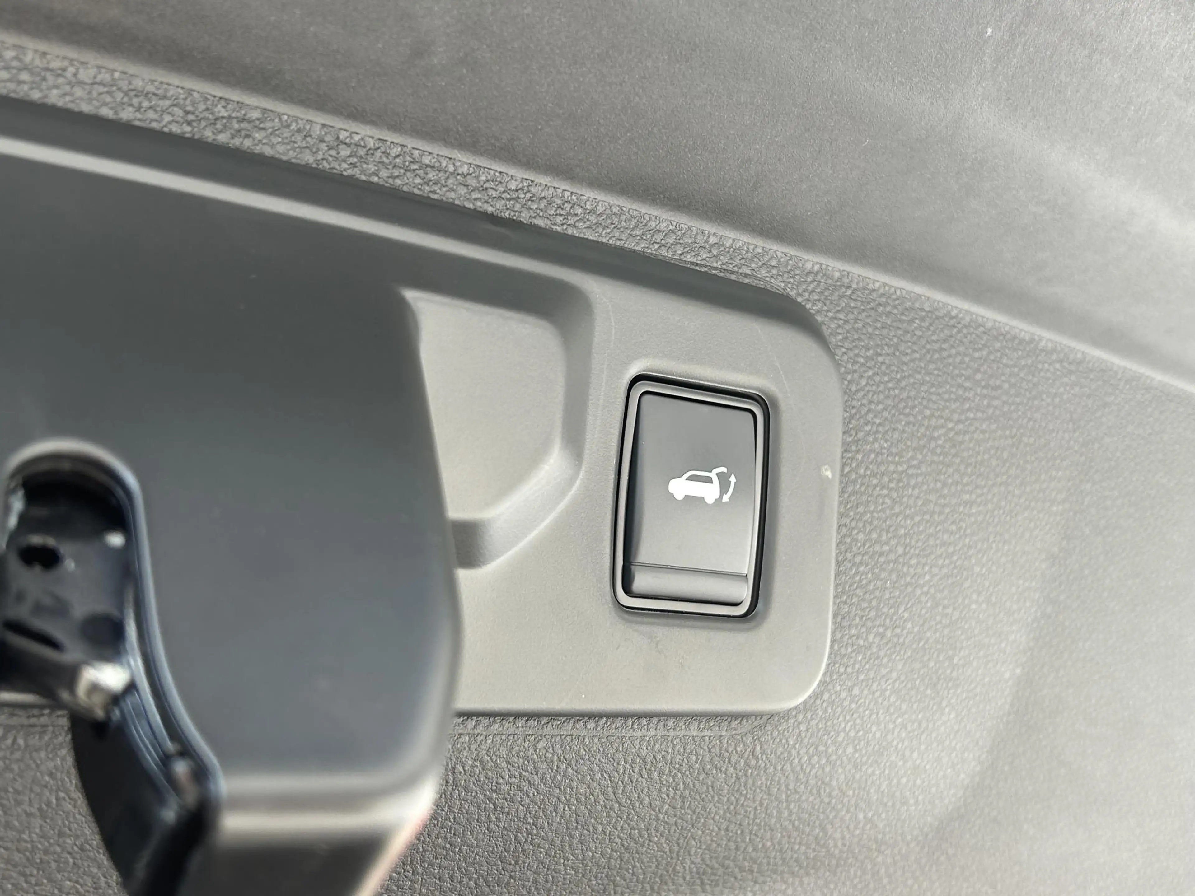 Renault Rafale 1.2 E-Tech 4x4 plug-in hybrid 300 esprit Alpine | — photo 13