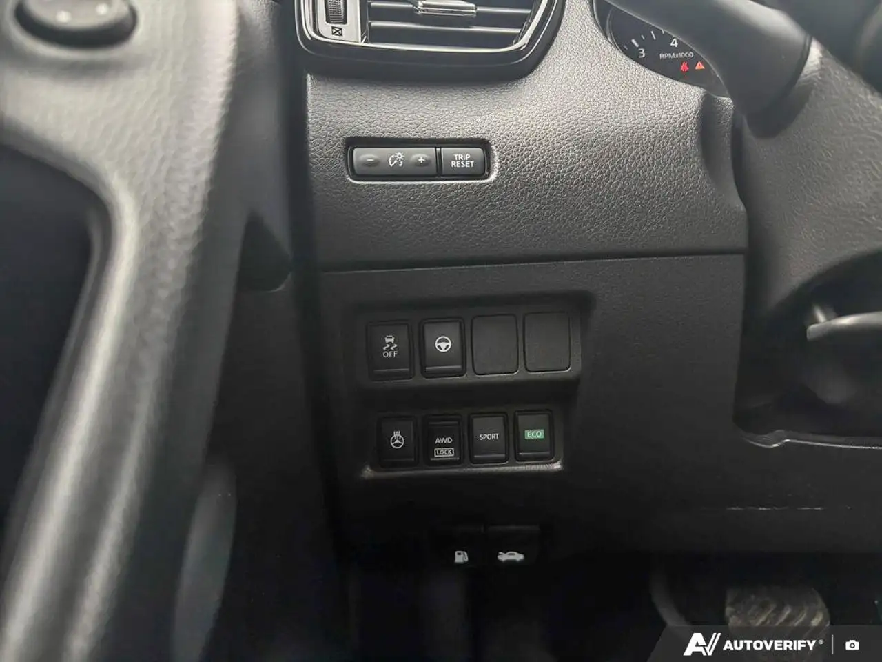 Nissan Qashqai снимка Nissan Qashqai