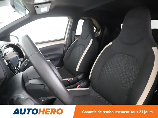 Toyota Aygo X view 10