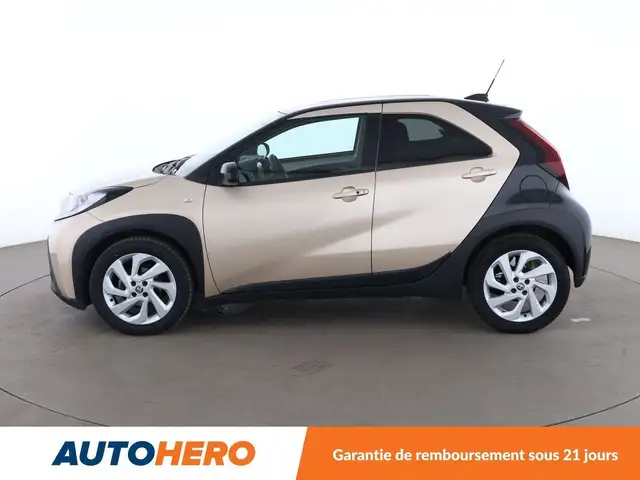 Toyota Aygo X view 3
