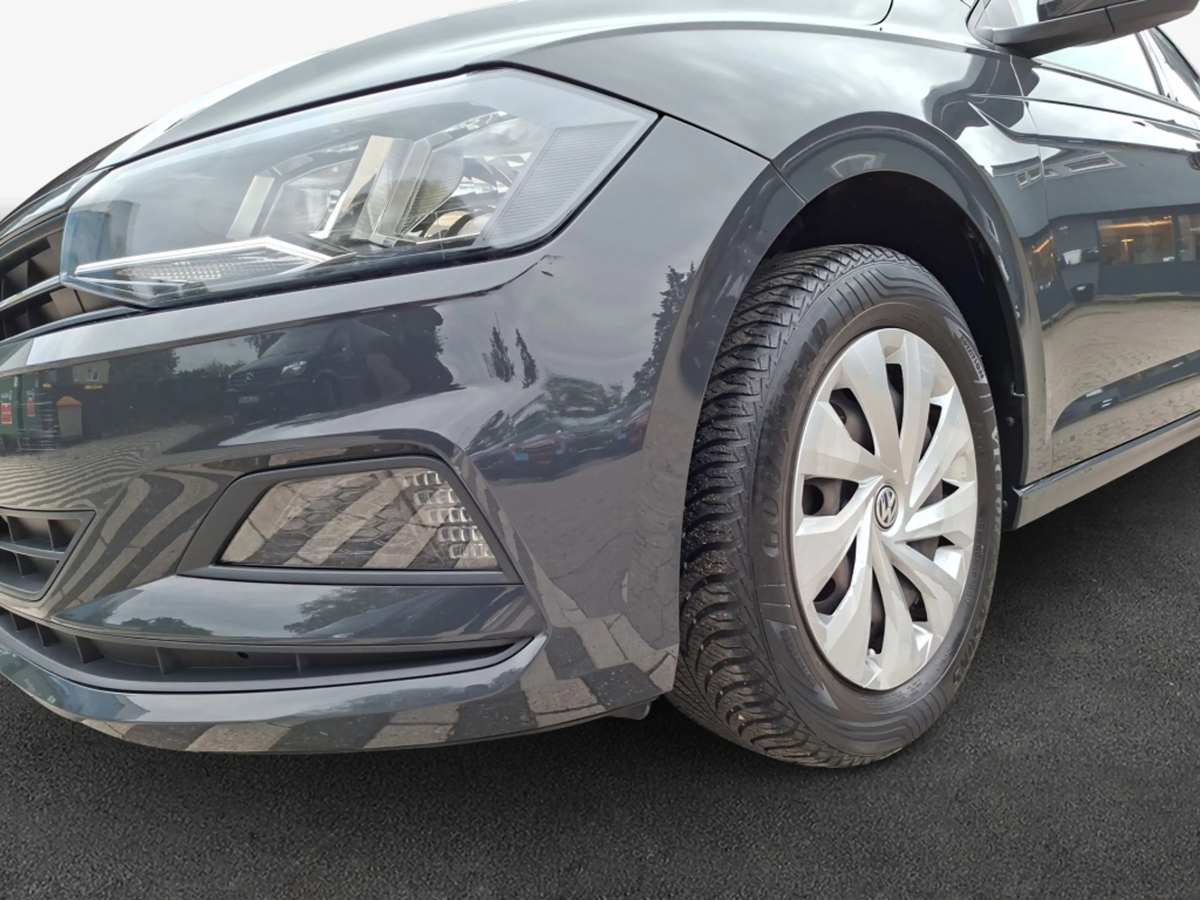 Volkswagen Polo 1.0 Comfortline GJR KLIMA APP — photo 8