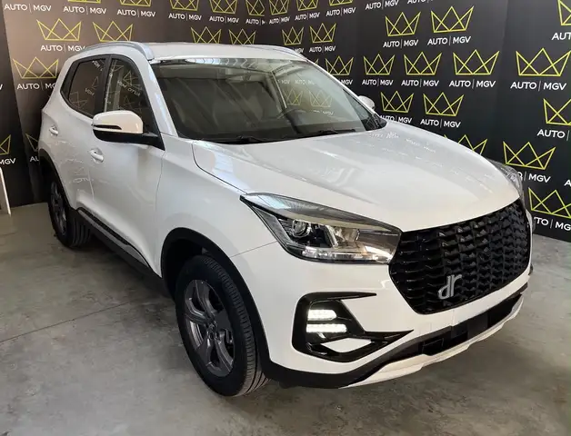DR Automobiles DR5.0 view 3