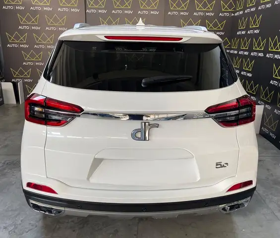 DR Automobiles DR5.0 view 5