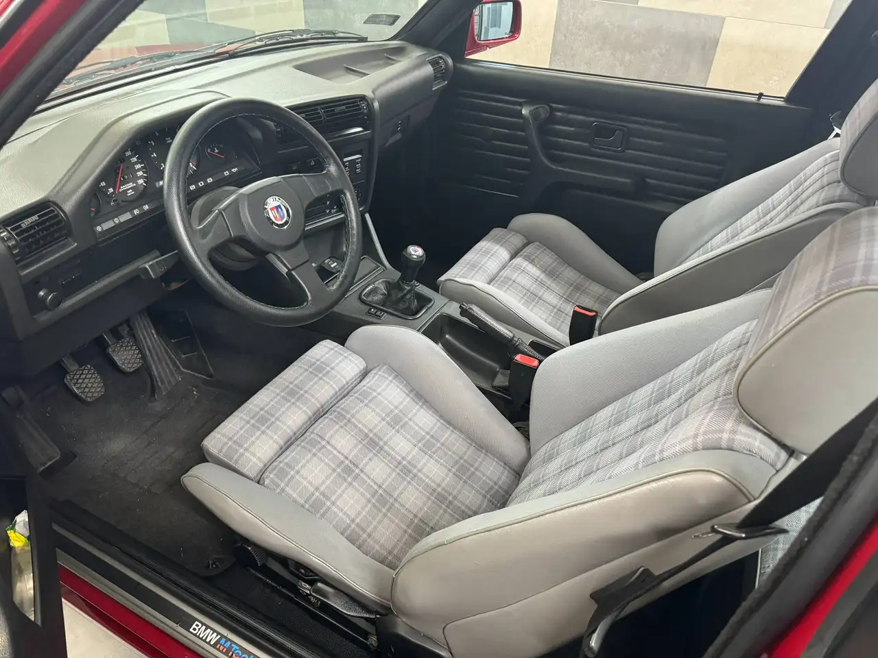 BMW 325 E30 m54b30, foto 10