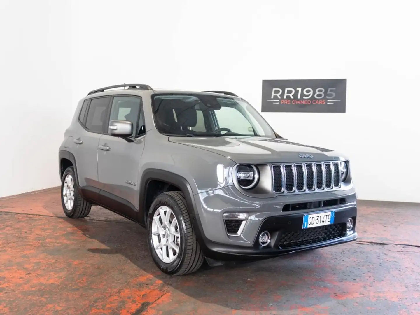 Jeep Renegade 4xe 1.3 T4 190 CV Grijs - 1