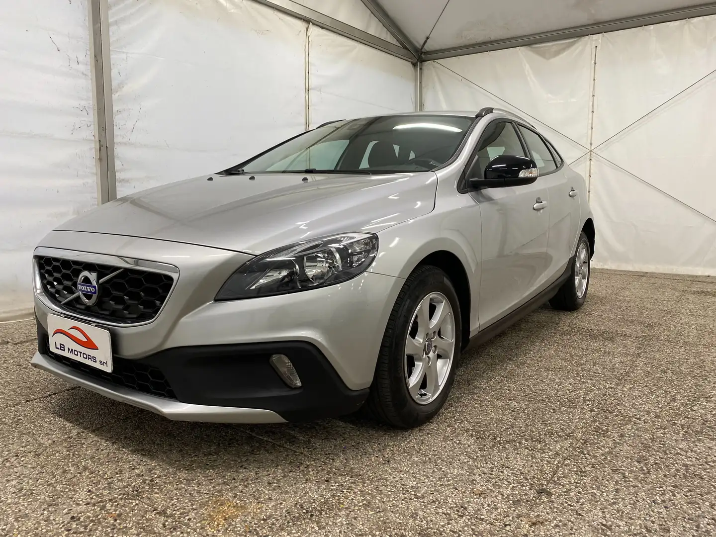 Volvo V40 Cross Country V40 Cross Country 1.6 d2 Business Argent - 1