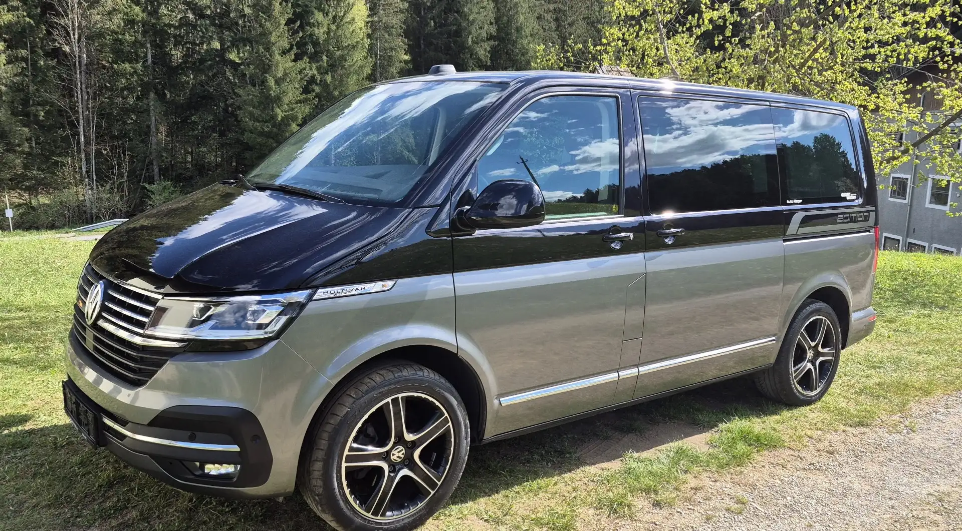 Volkswagen T6.1 Multivan Highline , 4 Motion 2.0l TDI Schwarz - 2