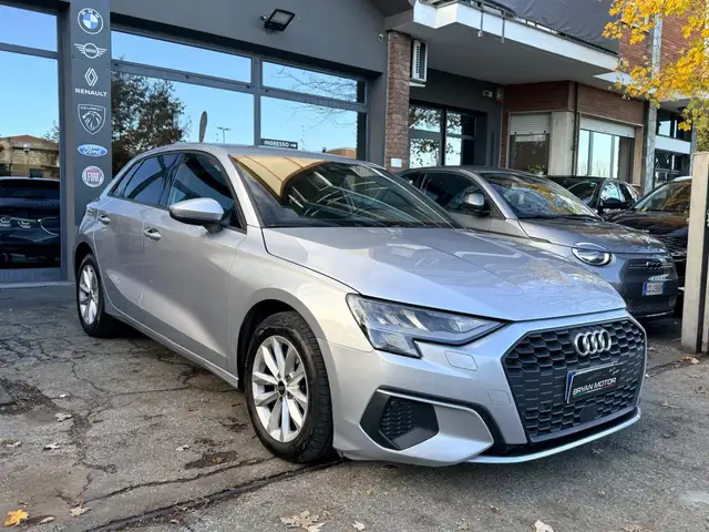 Audi A3 view 6