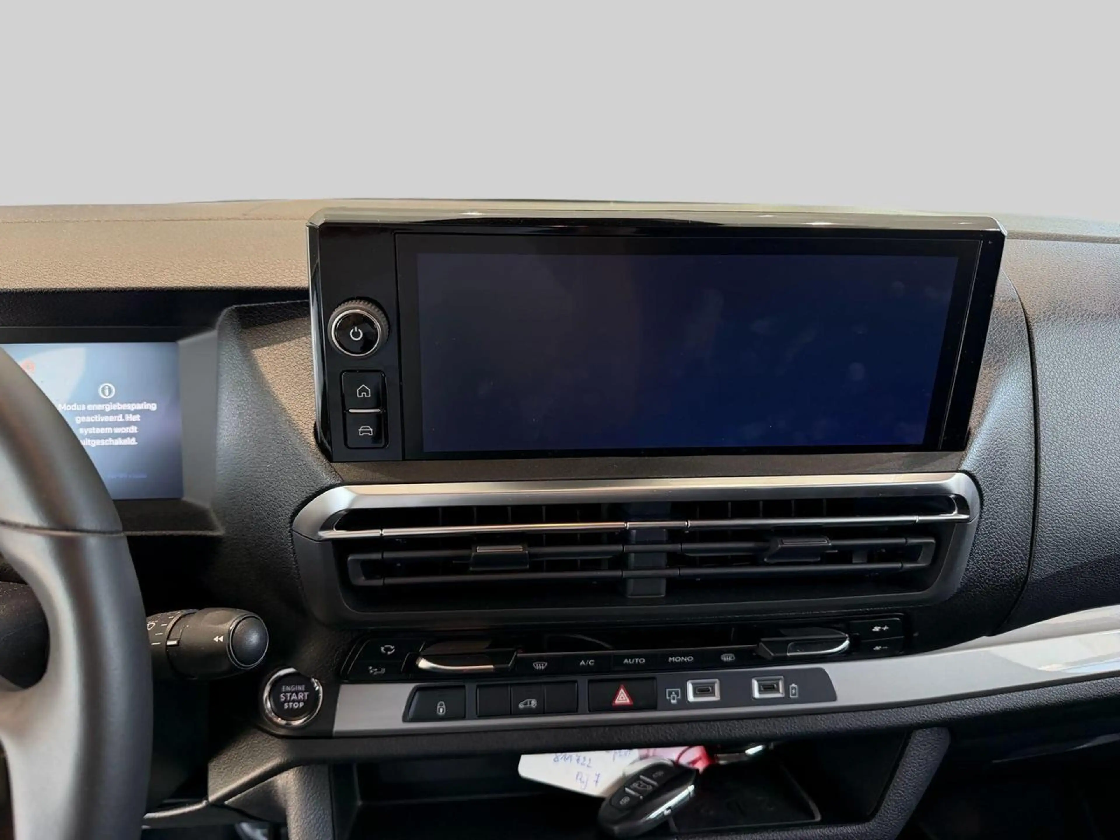 Peugeot Expert Standard L2 2.2 BlueHDi 180 EAT8 — photo 13