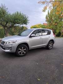 2,2 D-4D 150 DPF 4WD Elegance
