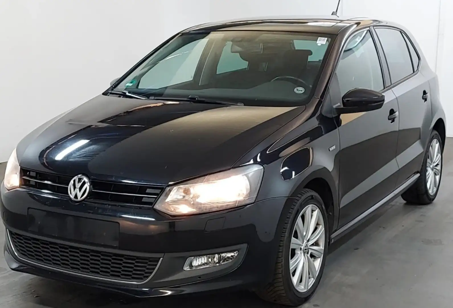 Volkswagen Polo Life Schwarz - 1