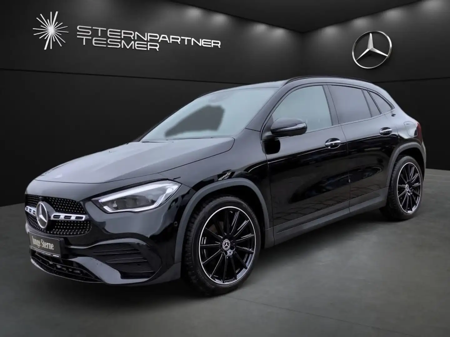 Mercedes-Benz GLA 220 d AMG+Night+MULTIBEAM+MBUXAugmented+360° Black - 1