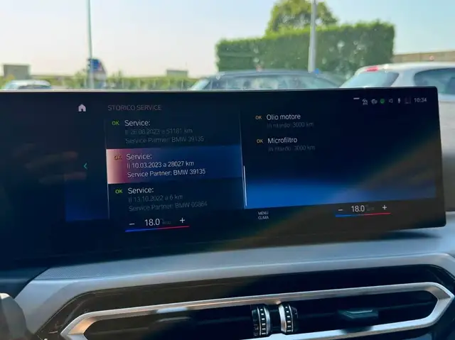 BMW 3 Series view 9