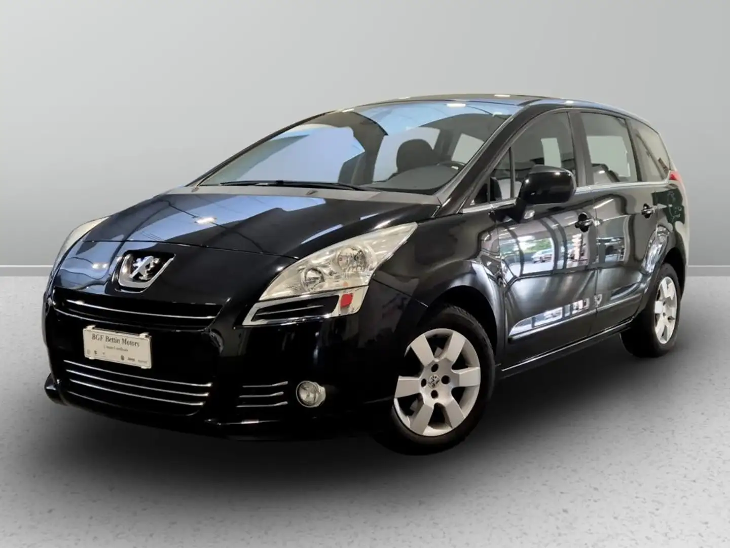 Peugeot 5008 1.6 hdi 8v Active (tecno) 112cv Fekete - 1