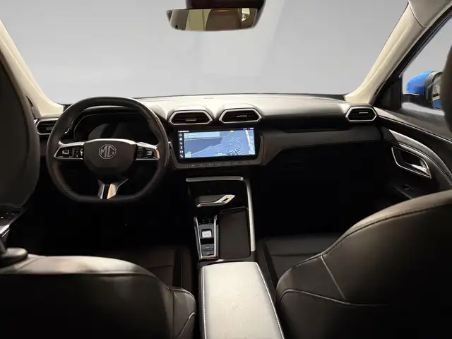 MG ZS view 5
