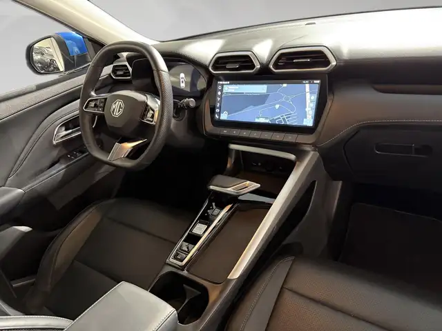 MG ZS view 7