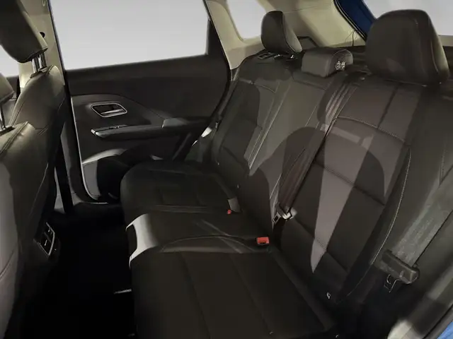 MG ZS view 11