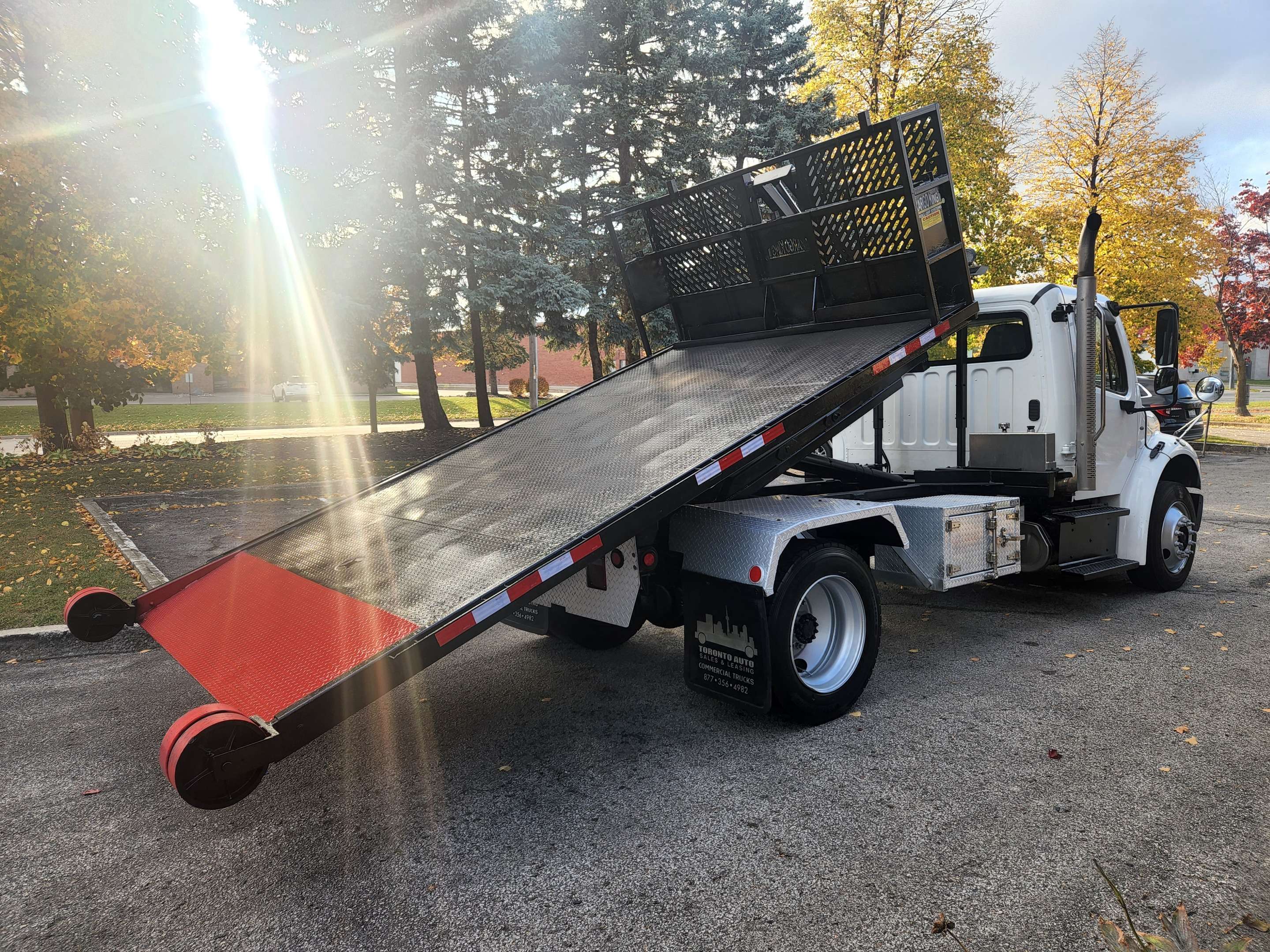 2018 Freightliner M2
