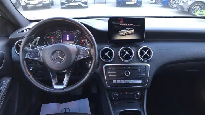 Mercedes-Benz Clase A 2017, foto 8