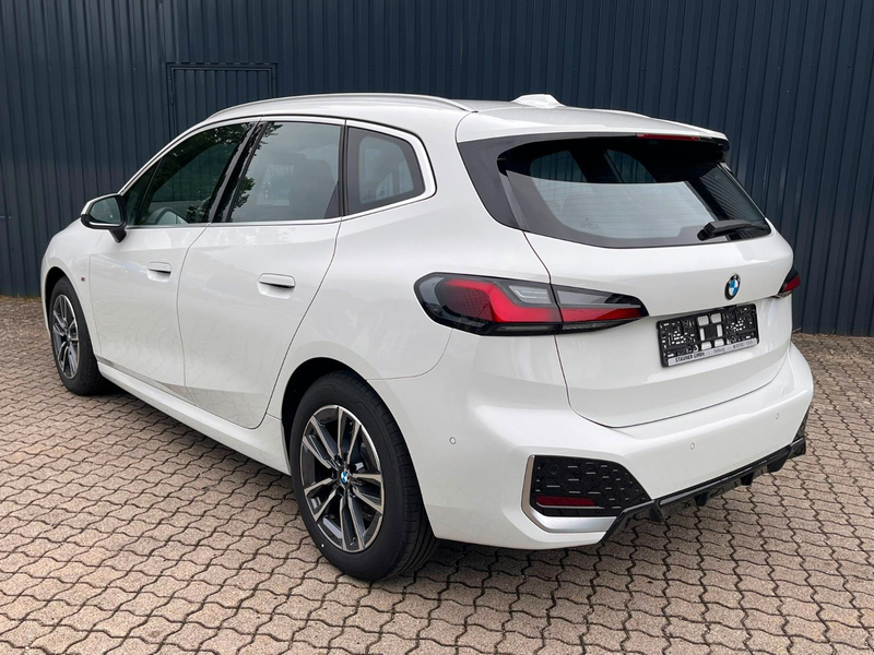 BMW 218 i Aut. Active Tourer M SPORT /Kamera/adapLED — photo 7
