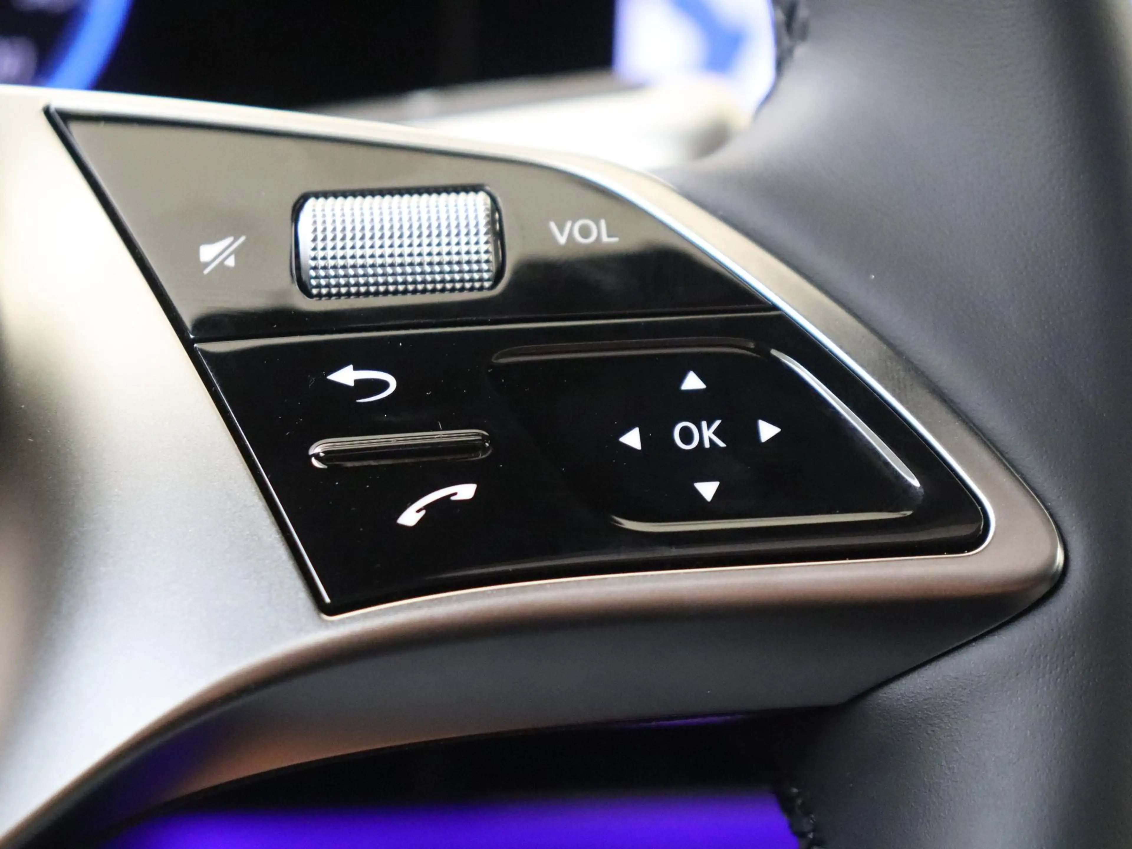 Mercedes-Benz C 400 4MATIC Business Solution Luxury 94 kWh / Trekhaak — photo 13