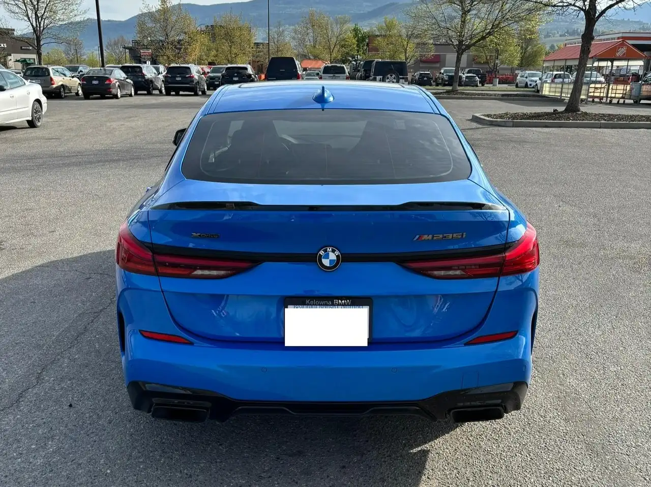 BMW 2 Series снимка BMW 2 Series