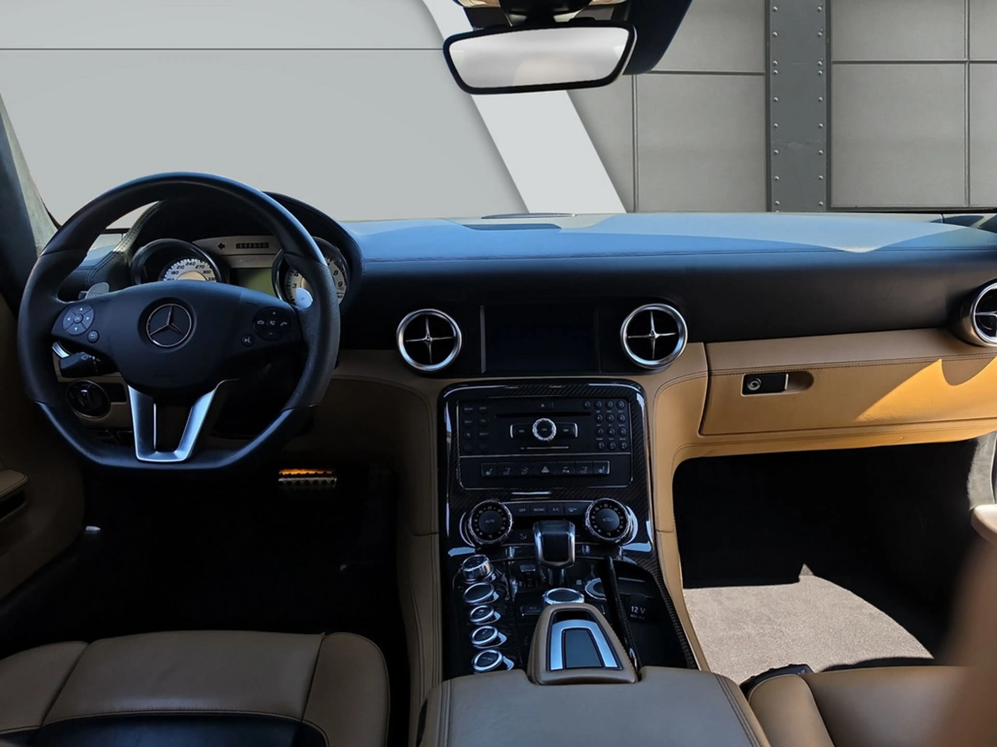 Mercedes-Benz SLS AMG Roadster *KERAMIK*EXCLUSIV*AIRSCARF* Xenon — photo 10