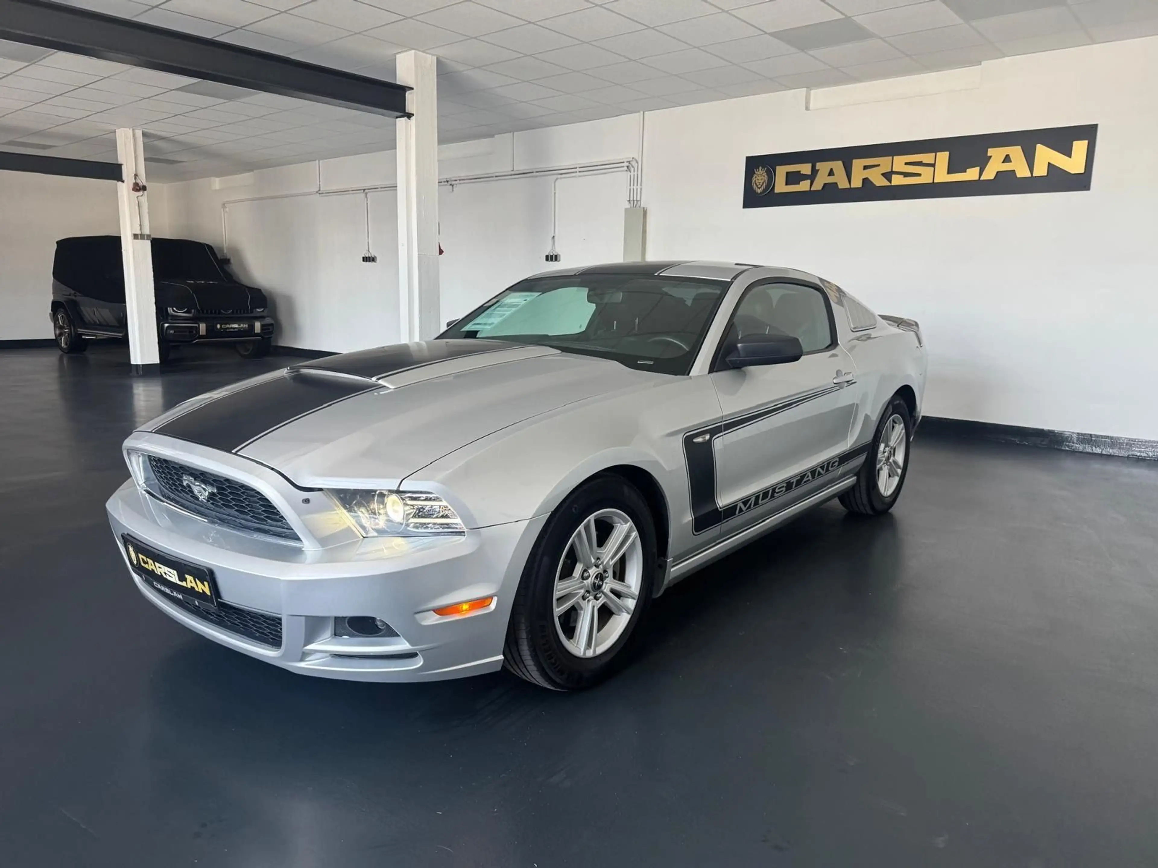 Ford Mustang 3.7 V6 "SPORT+LEDER+Bi-XENON+MAGNOFLOW" — photo 5