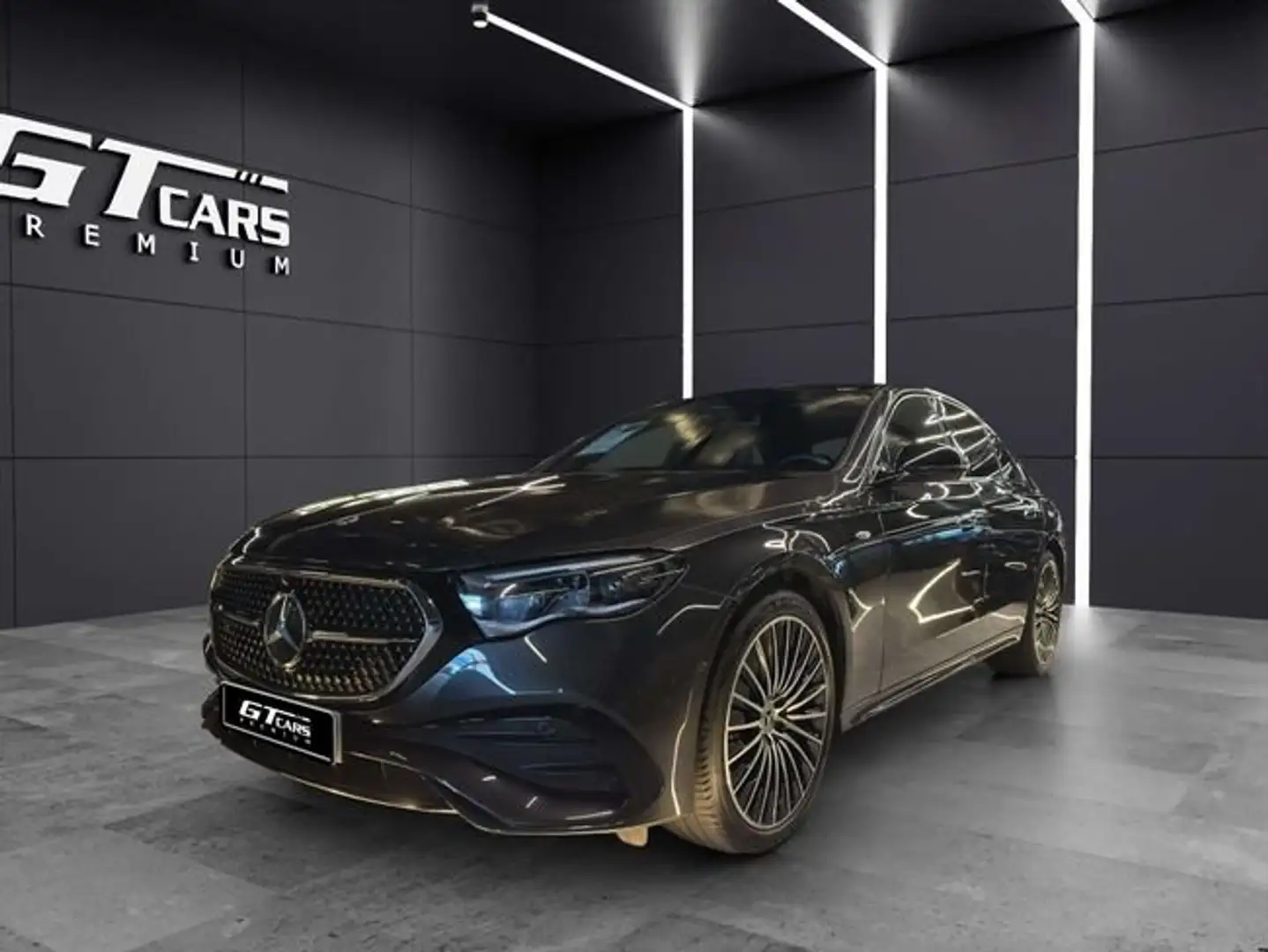 Mercedes-Benz E 50 AMG 300de Grau - 2