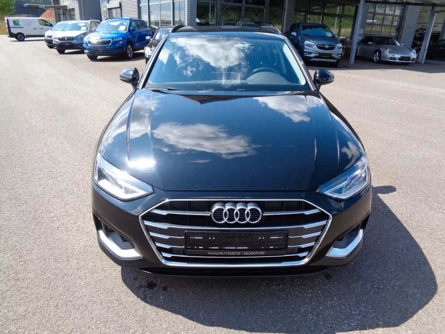 Audi A4 Avant 35 TDI advanced Zwart - 2
