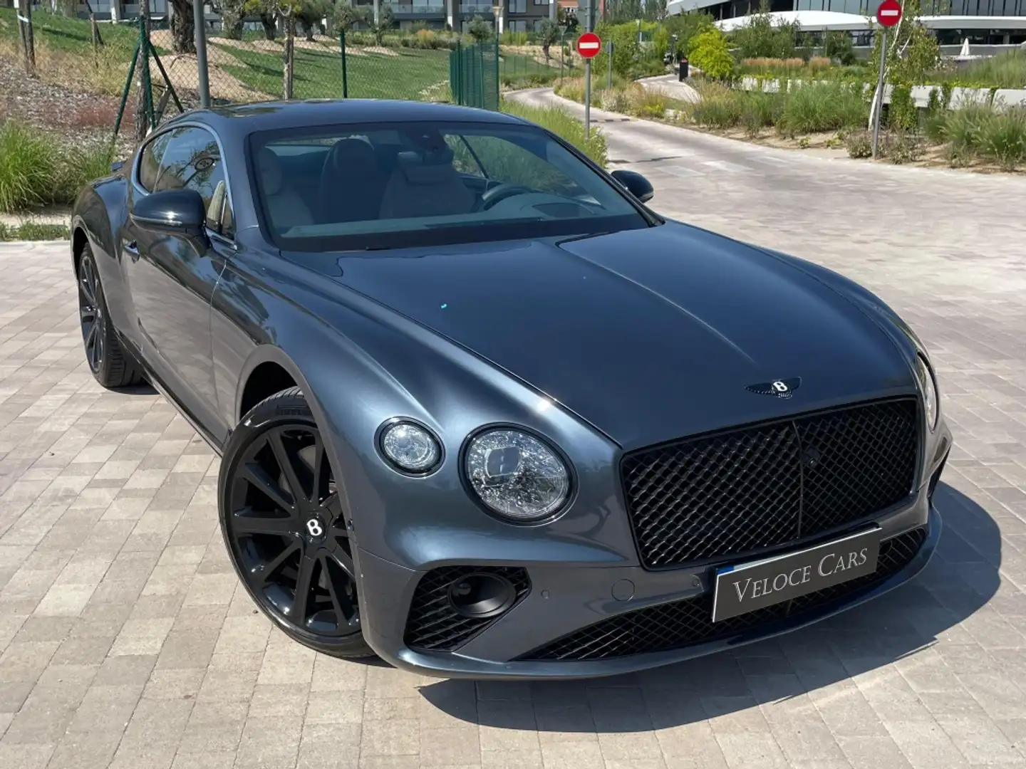 Bentley Continental GT V8 Gris - 1