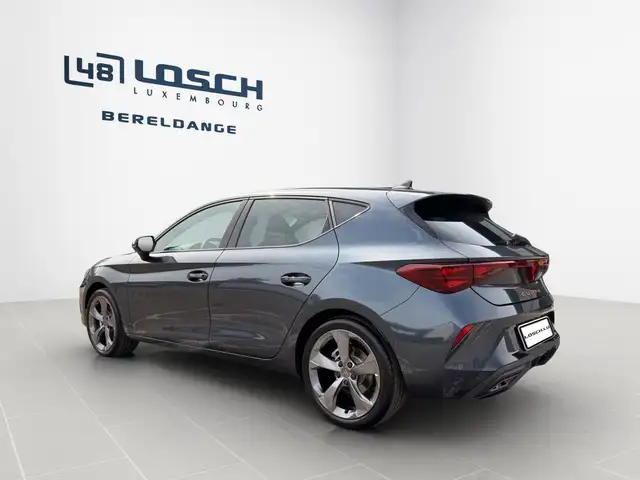 Cupra Leon view 5